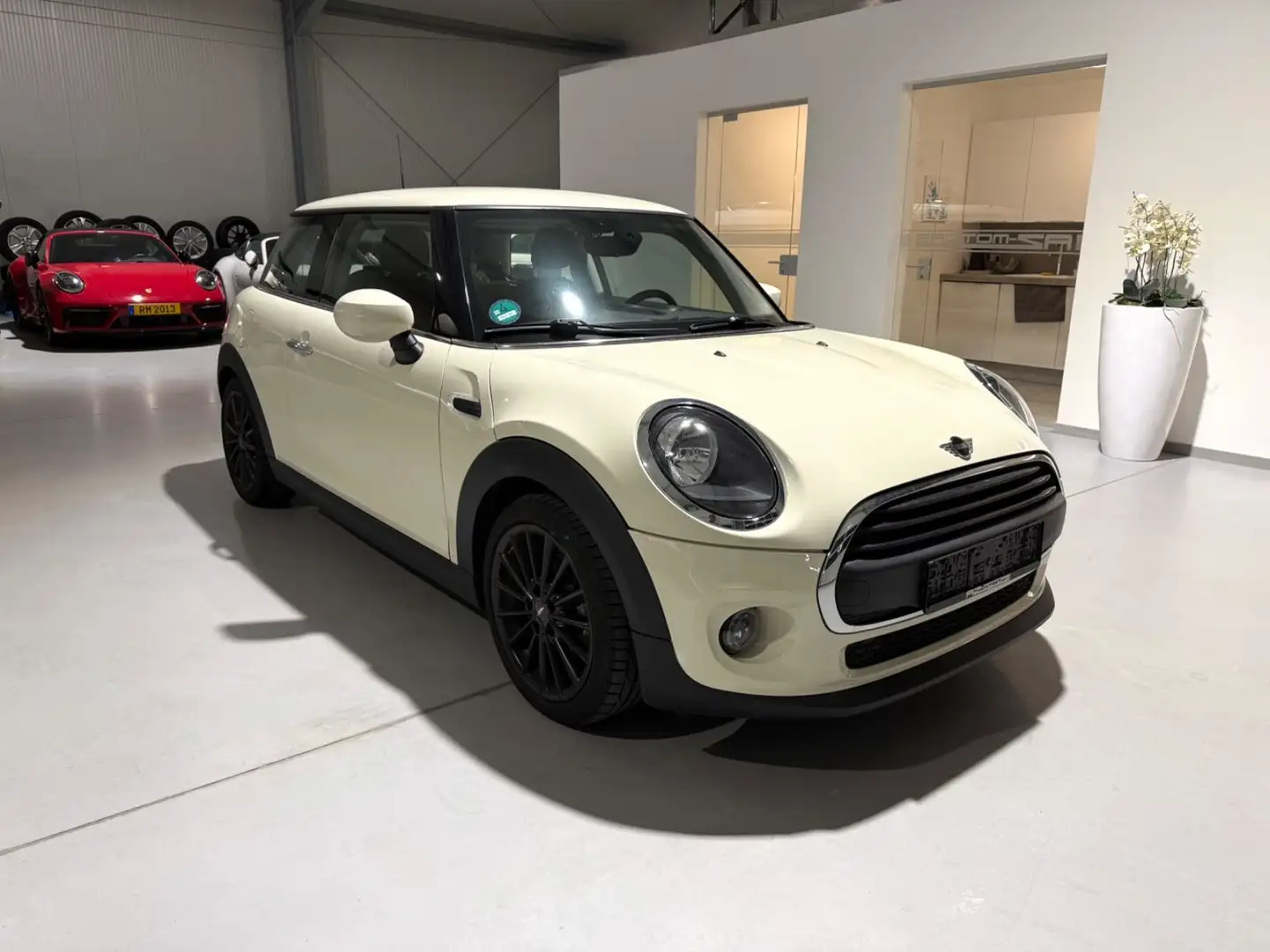 MINI One Mini 3-trg. One Modellpflege Salt Weiß - 2