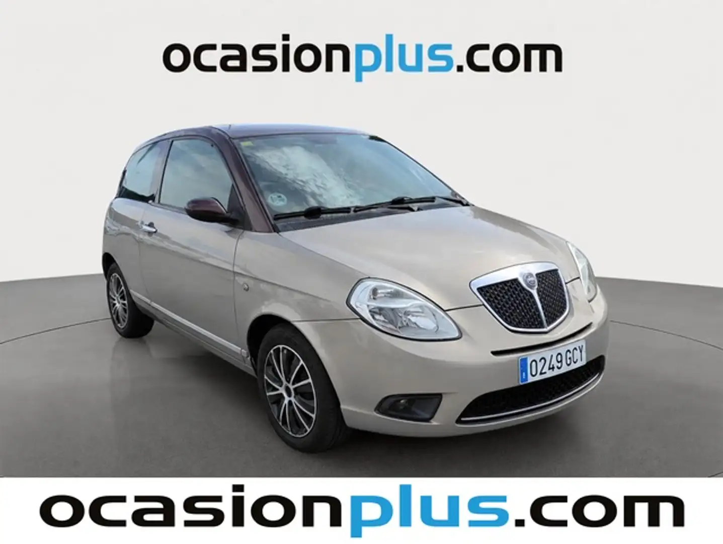 Lancia Ypsilon 1.3JTD Oro 90 Gris - 2