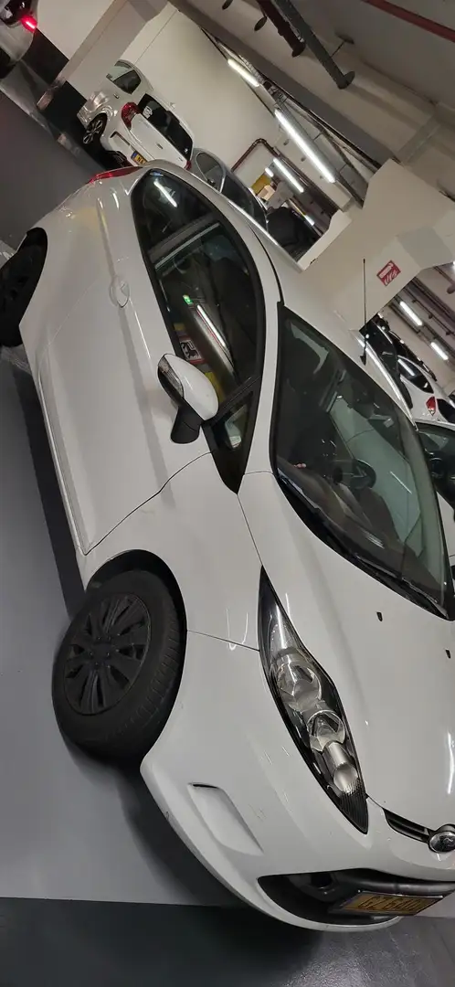 Ford Fiesta 1.4 Autom. Trend - 1