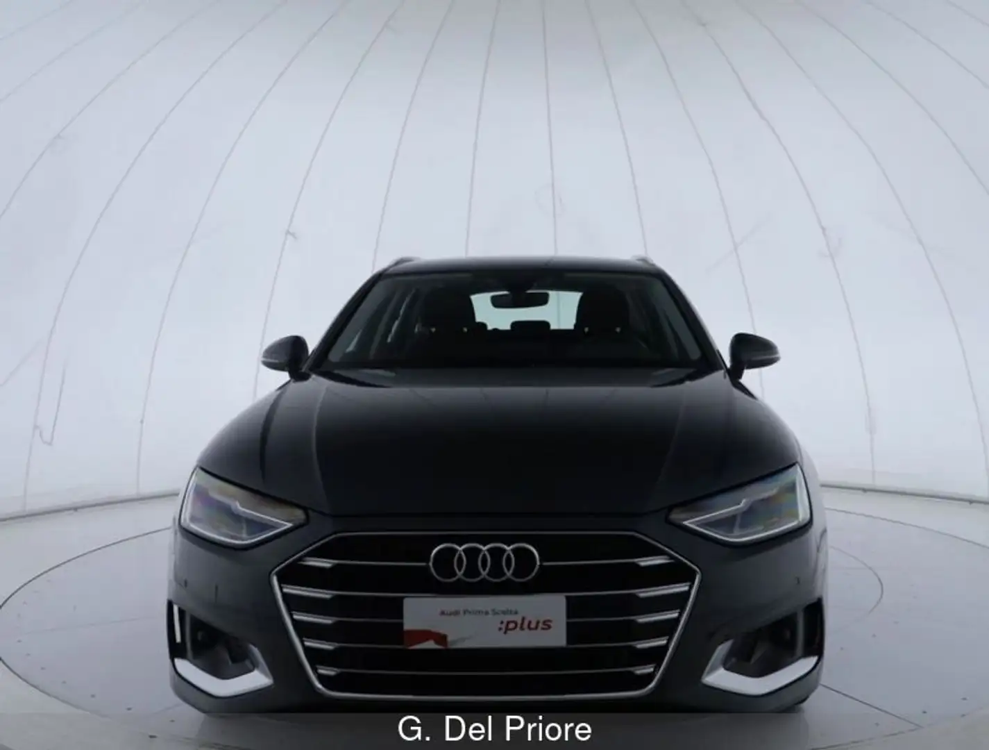 Audi A4 Avant 30 TDI/136 CV S tronic Business Advanced Grigio - 2