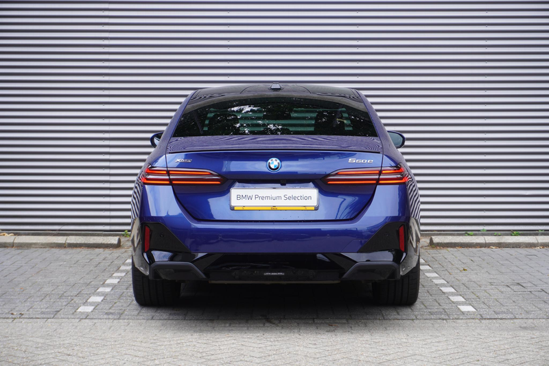 BMW 550 5 serie Sedan 550e xDrive M Sportpakket Pro | Inno — photo 5
