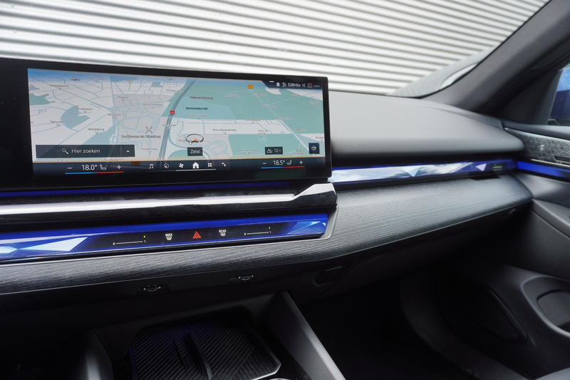 BMW 550 5 serie Sedan 550e xDrive M Sportpakket Pro | Inno — photo 12