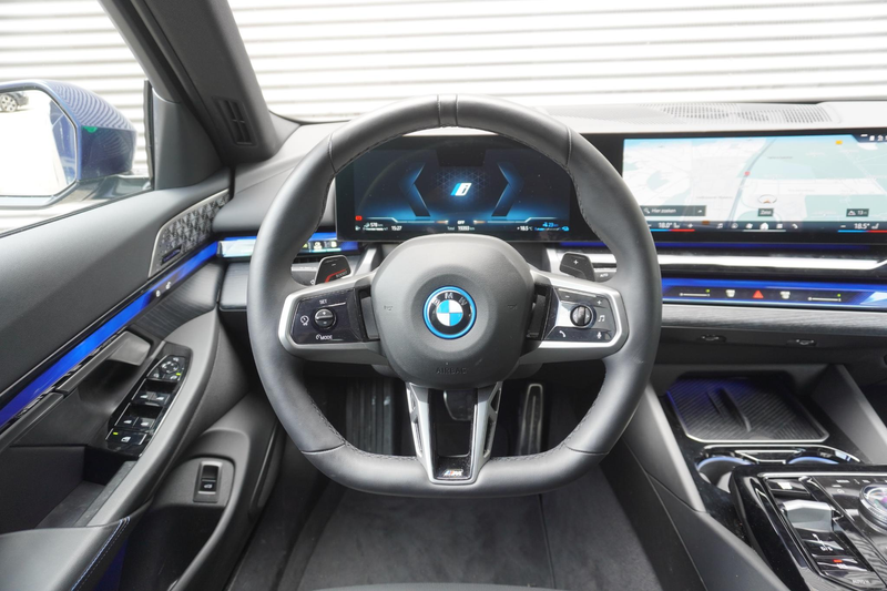 BMW 550 5 serie Sedan 550e xDrive M Sportpakket Pro | Inno — photo 8