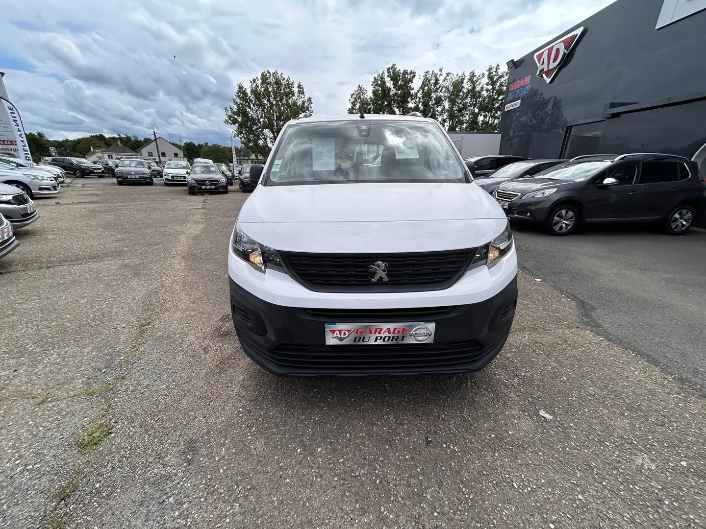 Peugeot e-Rifter BLUEHDI 130CH S\u0026S STANDARD ACTIVE - 2