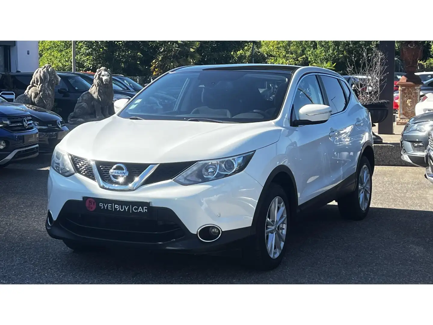 Nissan Qashqai 1.5 dCi 110 Connect Edition - GARANTIE 12 MOIS Blanc - 1