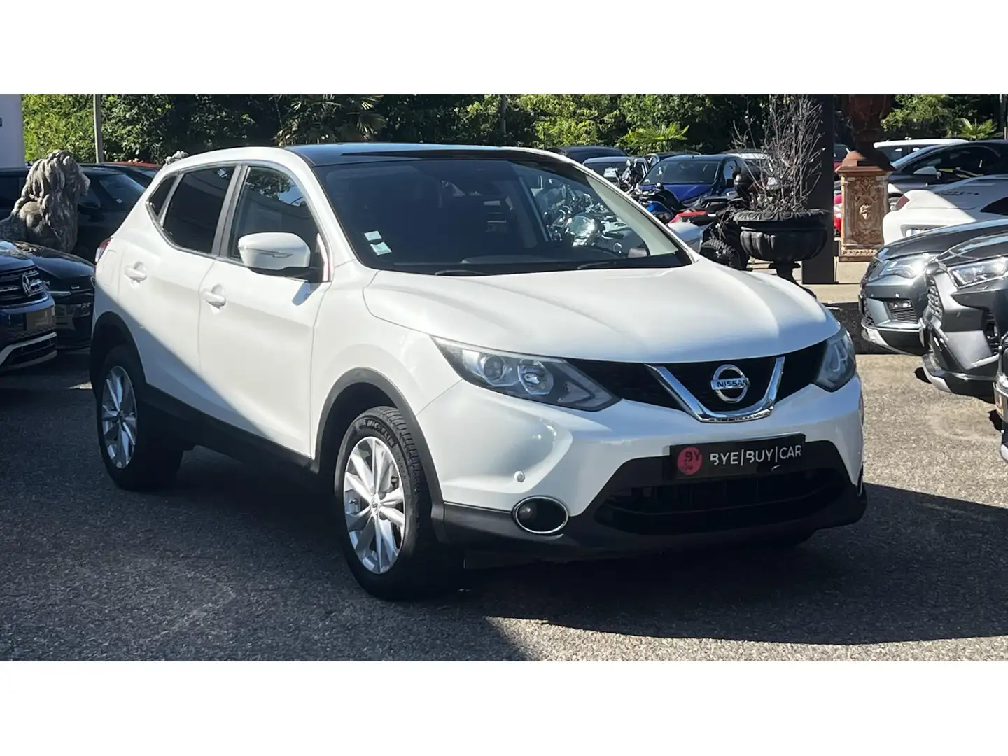 Nissan Qashqai 1.5 dCi 110 Connect Edition - GARANTIE 12 MOIS Blanc - 2