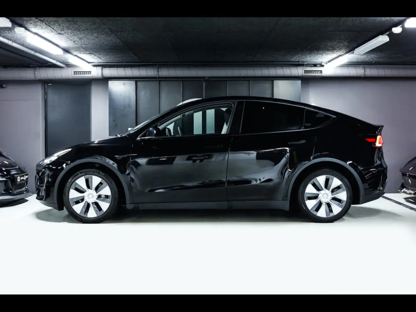 Tesla Model Y Y LONG RANGE DUAL MOTOR AWD°PANO°AUTOPILOT°KAM Schwarz - 2