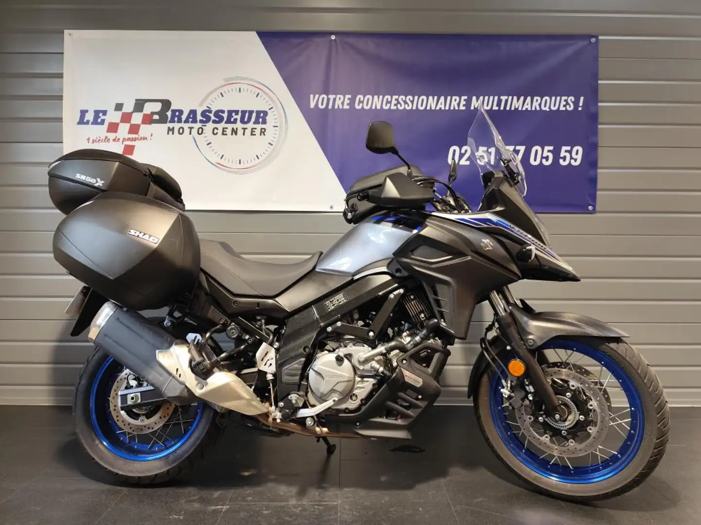 Suzuki V-Strom 650 XT Gris - 1