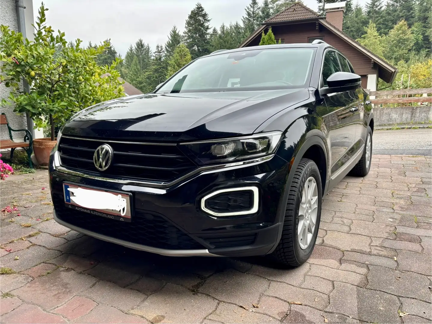 Volkswagen T-Roc T-Roc 1,5 TSI ACT Design Design Schwarz - 2