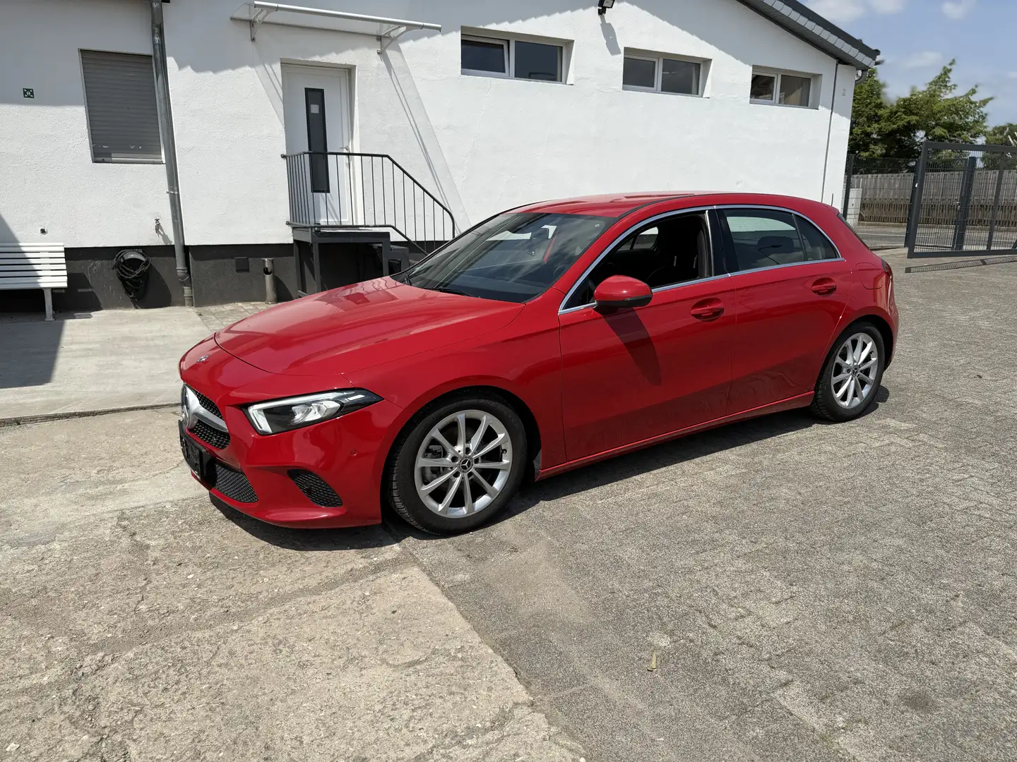 Mercedes-Benz A 180 A-Klasse Diesel d 7G-DCT Style - 2