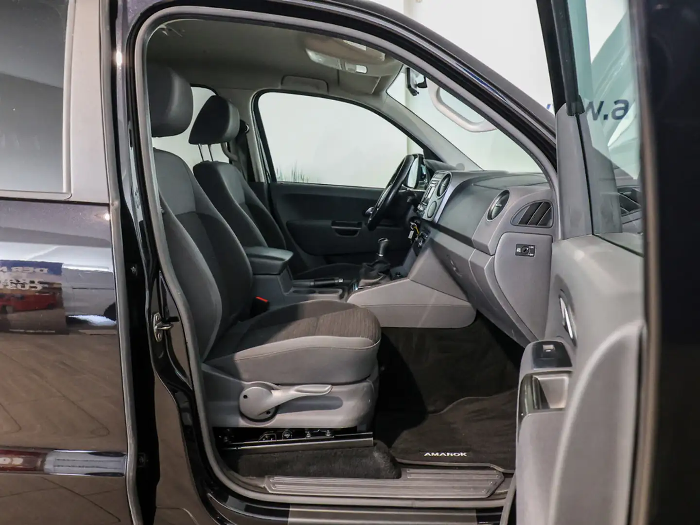 Volkswagen Amarok Highline 4Motion 2.0l bevorzugt nur Gewerbe/Export Fekete - 2