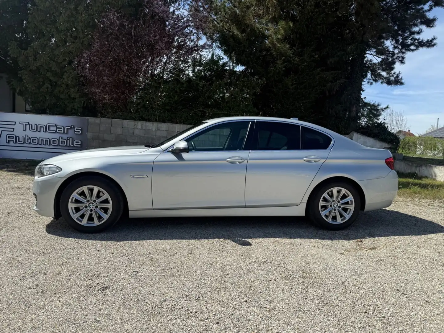 BMW 520 d Limousine/BiXenon/Leder-Komfortsitze /TV Silber - 2