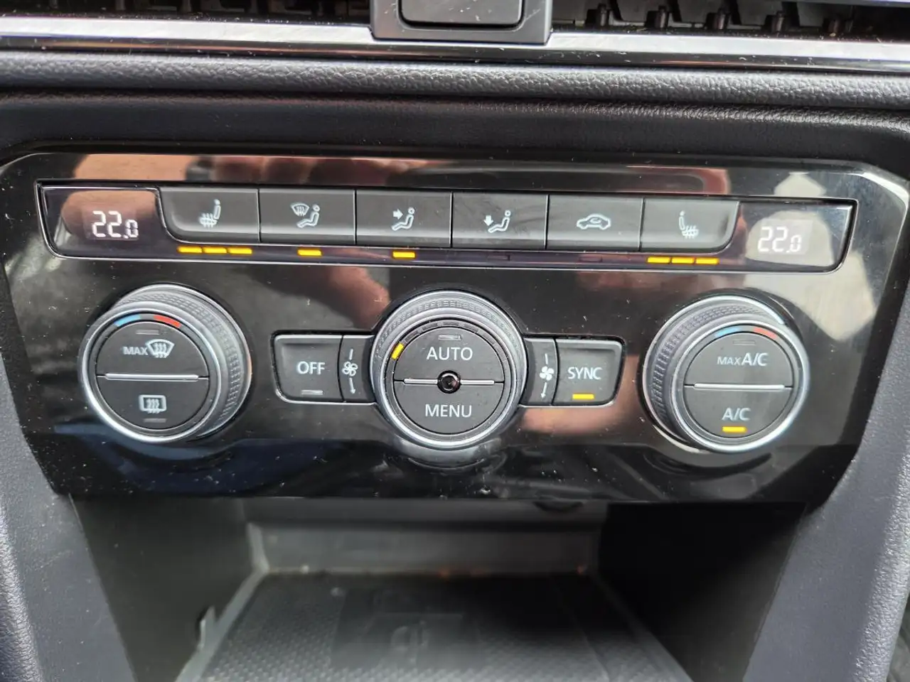 Volkswagen Taos снимка Volkswagen Taos