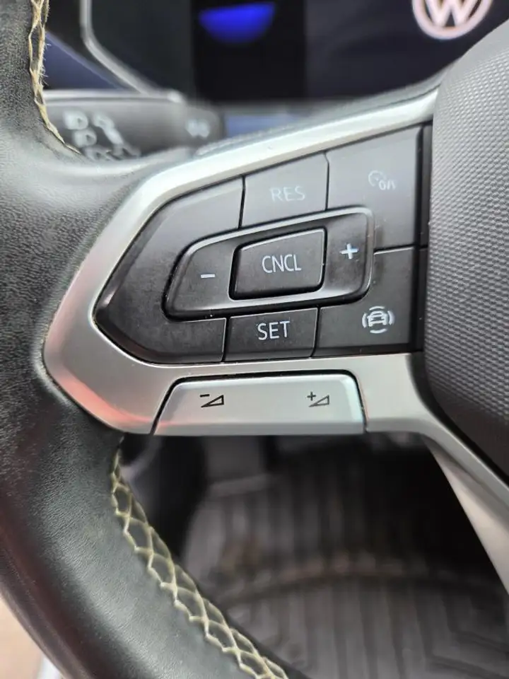 Volkswagen Taos снимка Volkswagen Taos