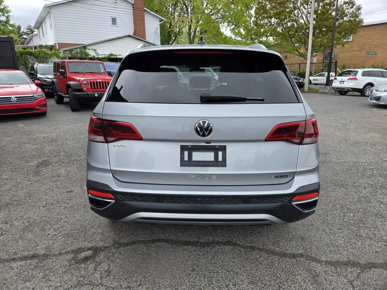 Volkswagen Taos снимка Volkswagen Taos