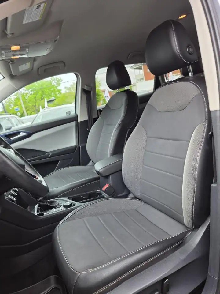 Volkswagen Taos снимка Volkswagen Taos