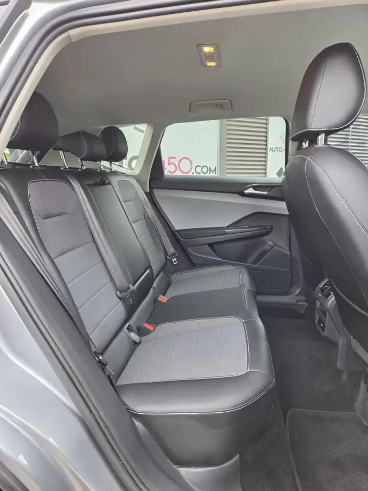 Volkswagen Taos снимка Volkswagen Taos
