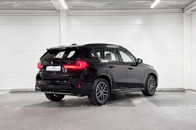 BMW X1 view 7