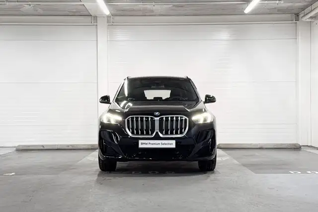 BMW X1 view 6
