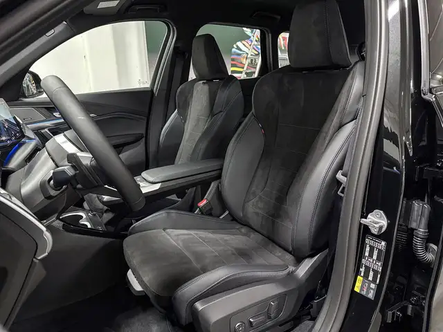 BMW X1 view 10