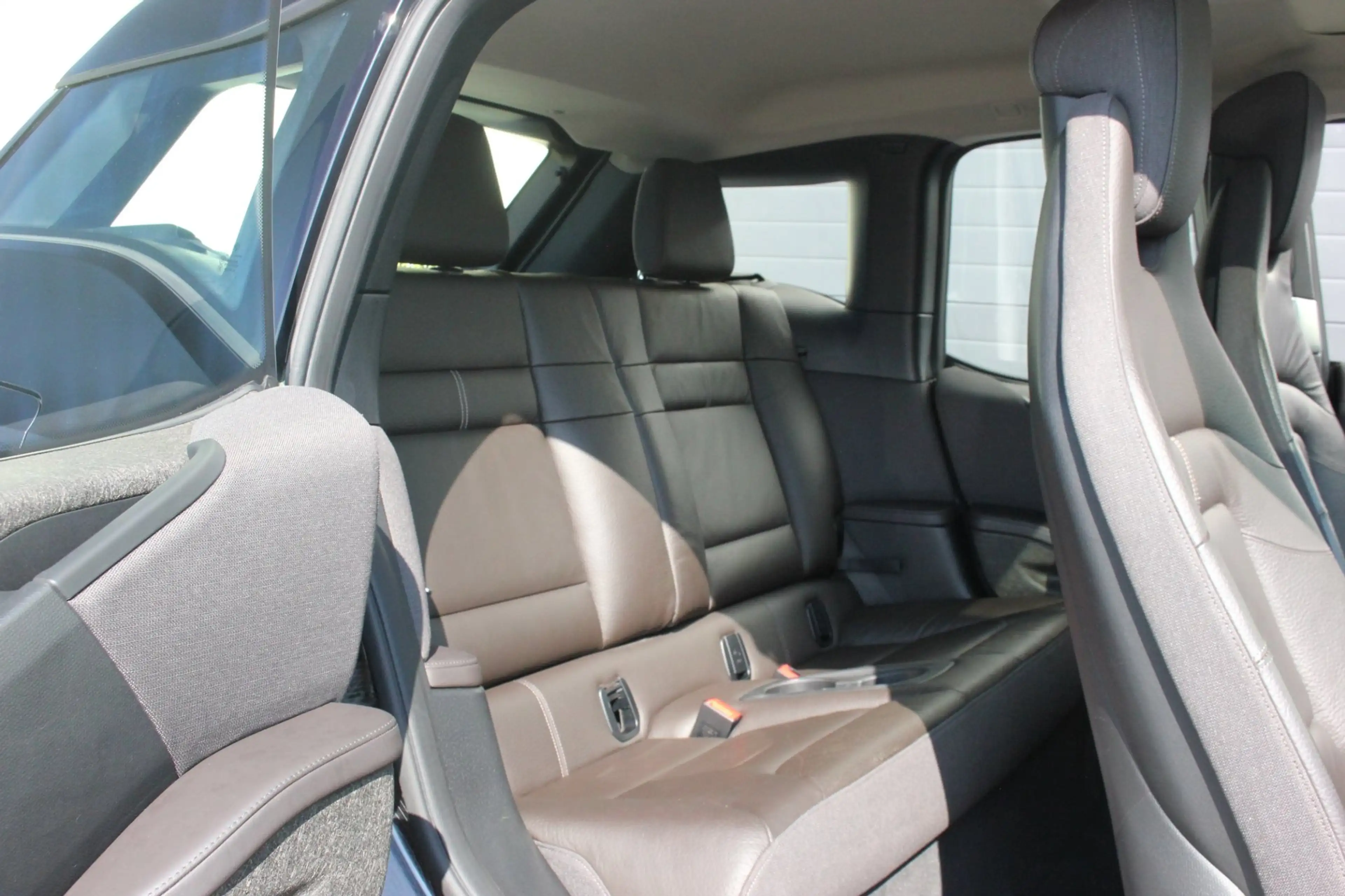 BMW i3 High Voltage Edition 94Ah 33 kWh | Schuifdak | — photo 7
