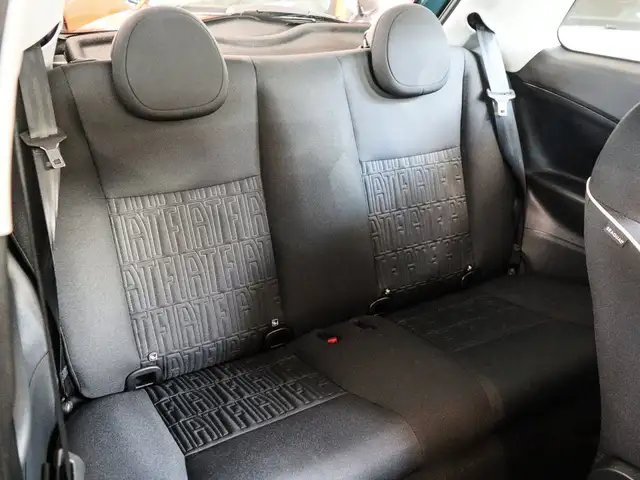 Fiat 500e view 4