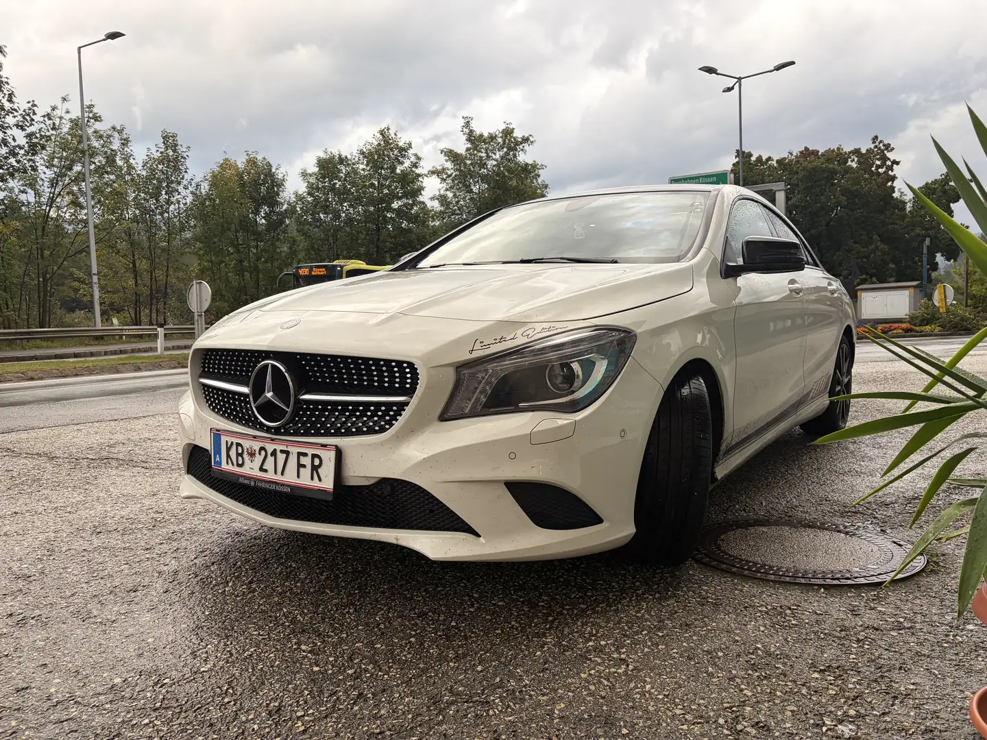 Mercedes-Benz CLA 180 Blue Efficiency Edition - 2