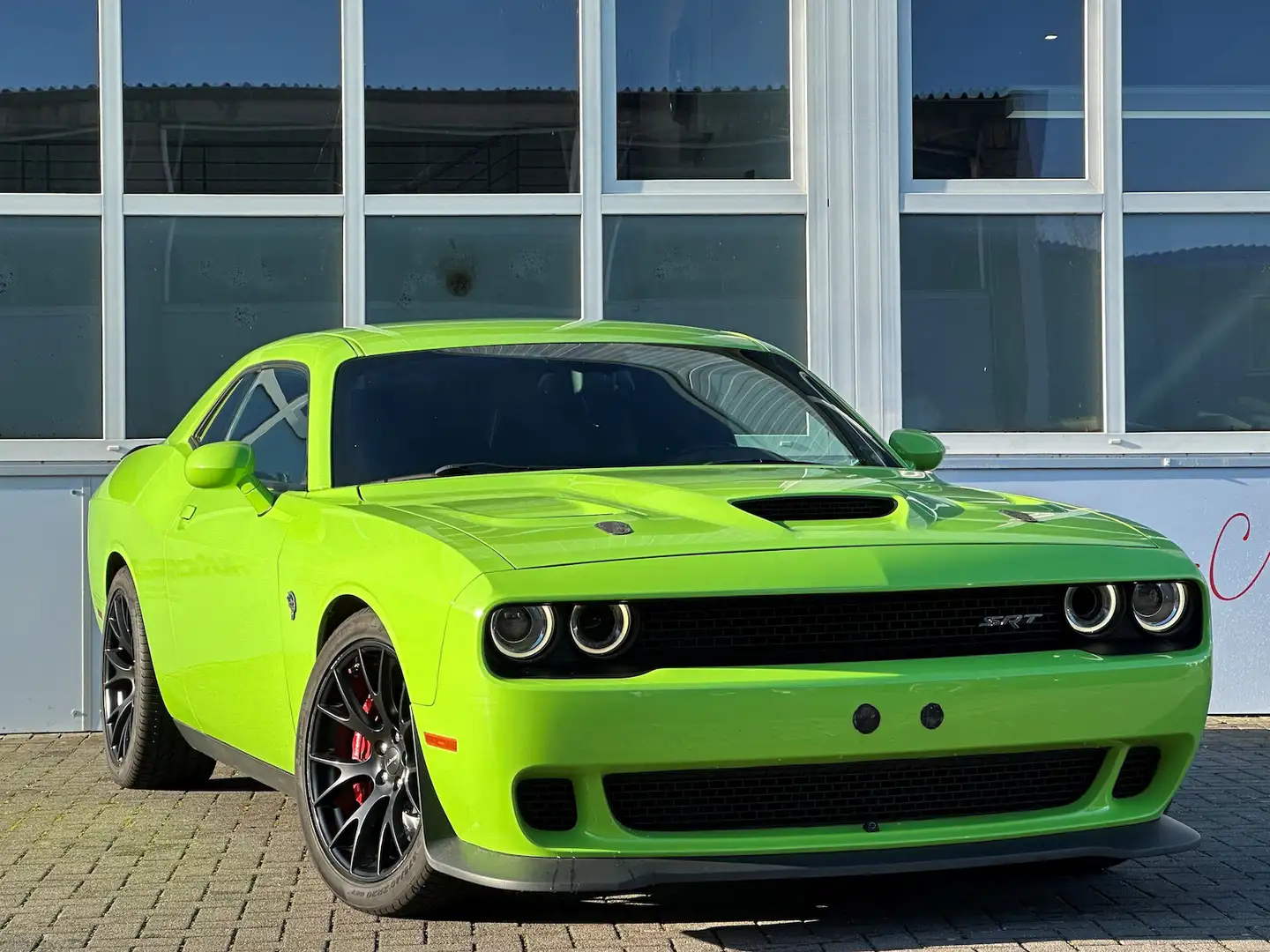 Dodge Challenger SRT Hellcat 6,2L EU unfallfrei Groen - 1