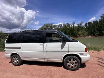 Transporter Chasis DCb. 2.5TDI 102