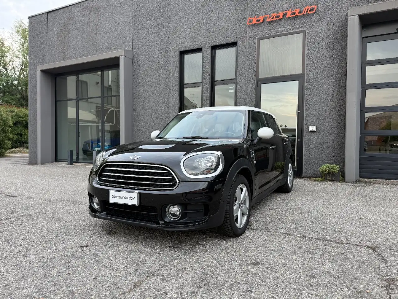 MINI Cooper D Countryman