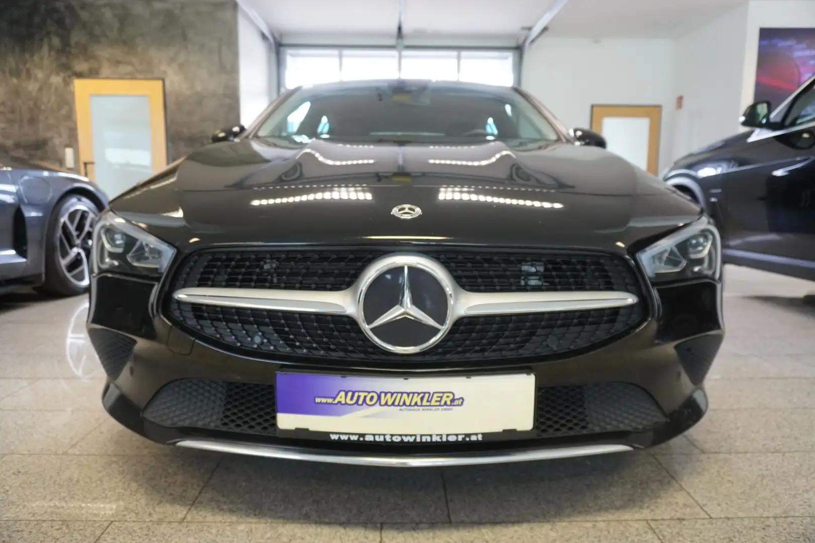 Mercedes-Benz CLA 200 d 4Matic Virtual/Navi/LED/Distronic Schwarz - 2