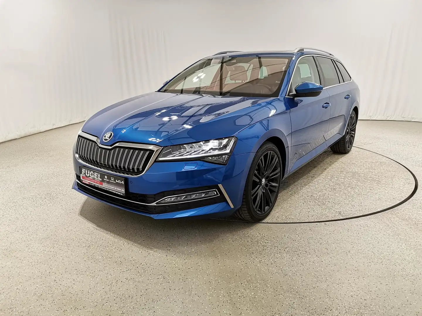 Skoda Superb iV Combi 1.4 TSI DSG Style Alu19Z|Navi|virt.Cock.| Blau - 2