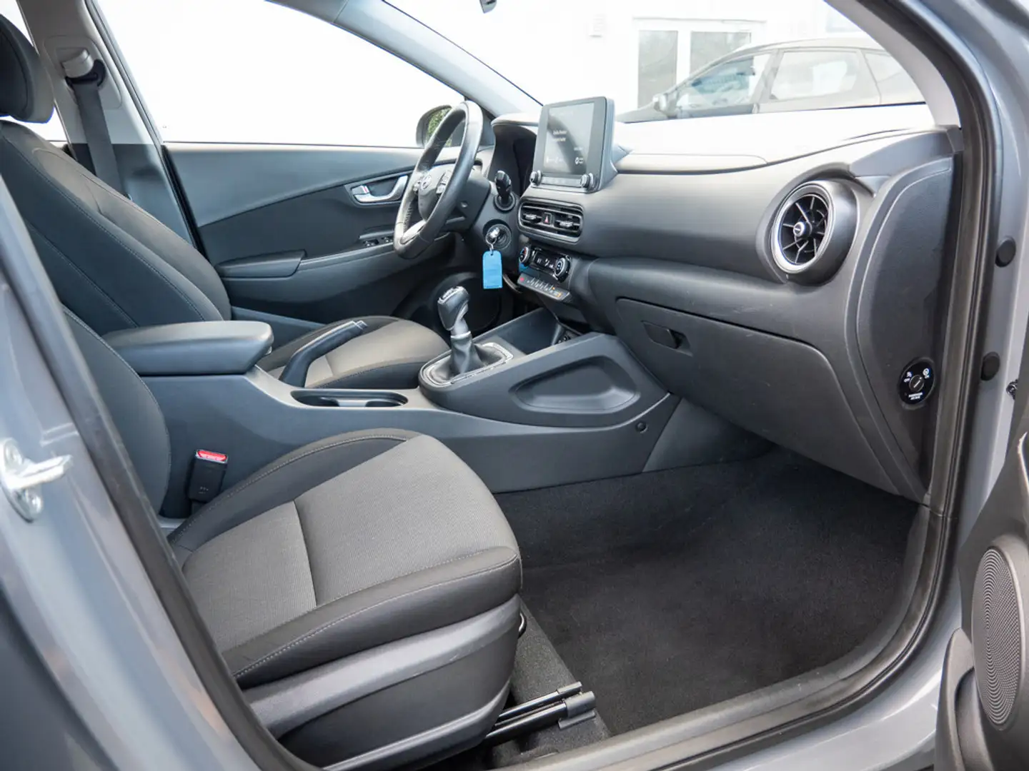 Hyundai KONA 1.0 Select KLIMA PDC SHZ KAMERA FACELIFT Grau - 2