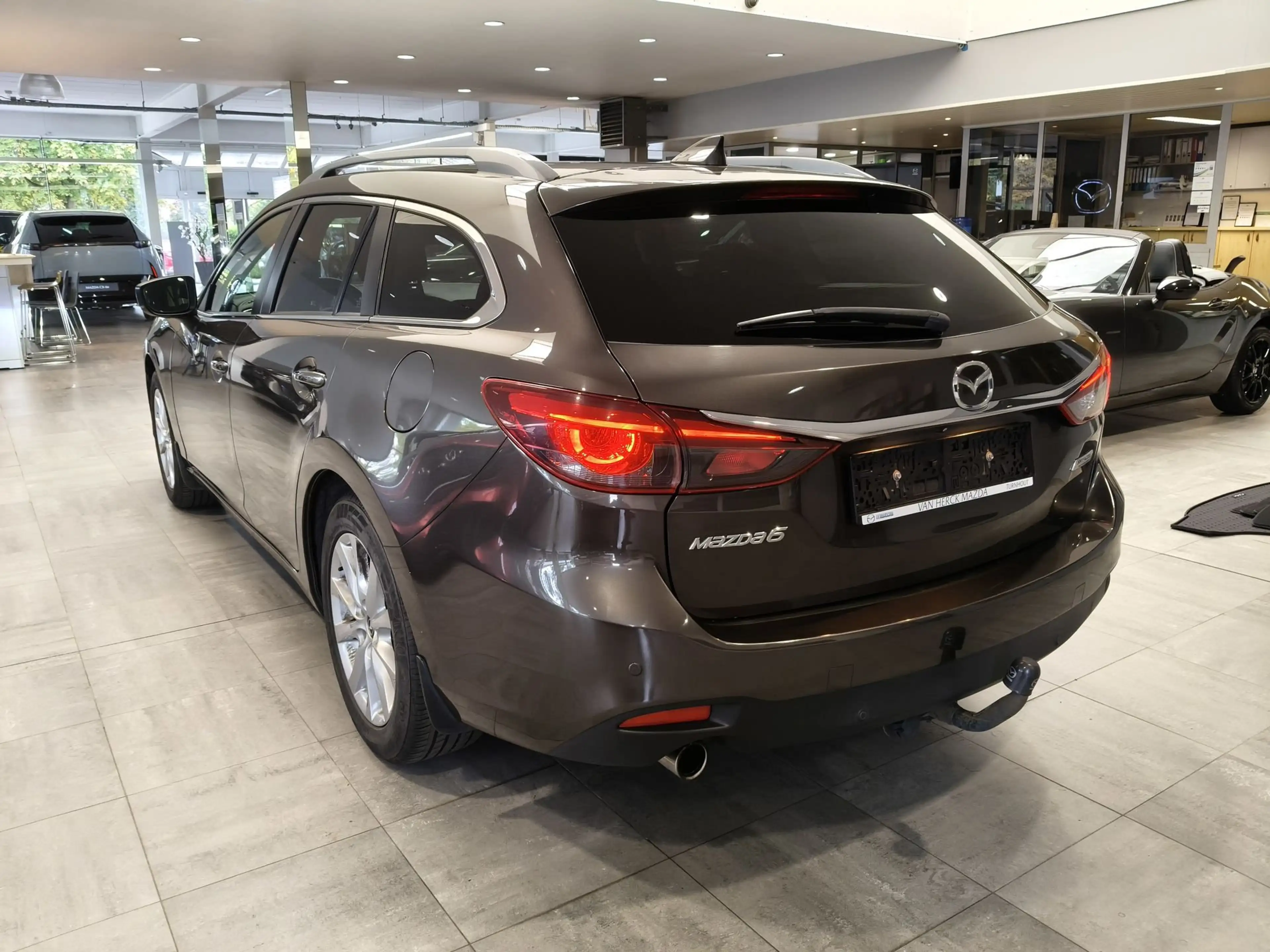 Mazda 6e 2.0 SKYACTIV-G Premium Edition automaat — photo 4