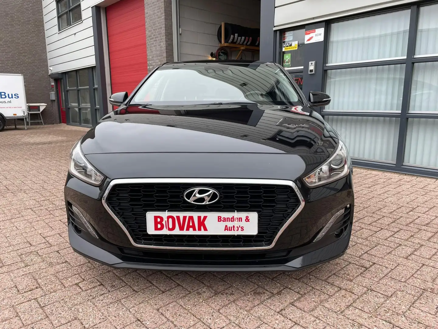 Hyundai i30 1.4 T-GDI N-Line Zwart - 2