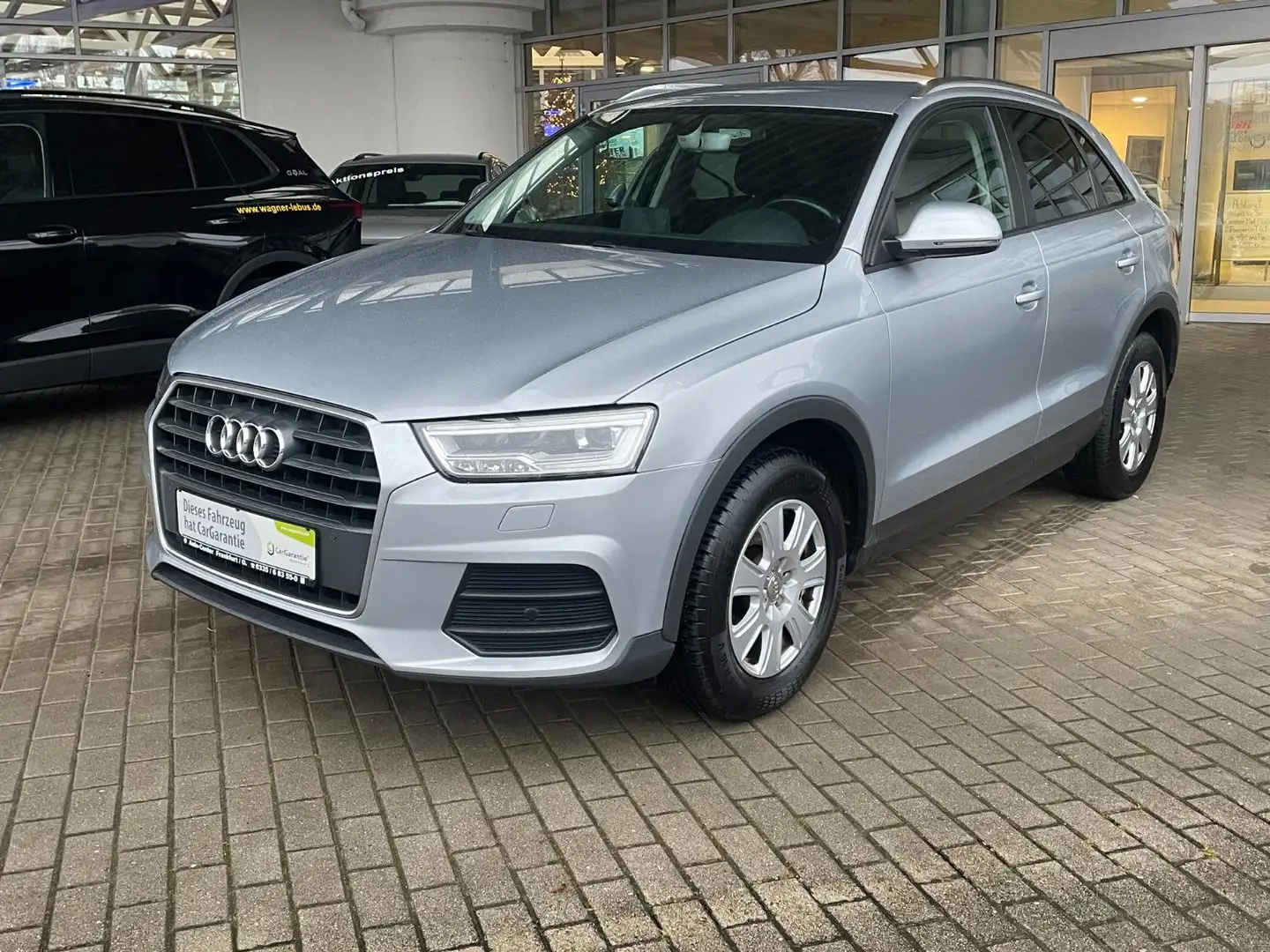 Audi Q3 1.4 TFSI ultra cylinder on demand Silber - 1
