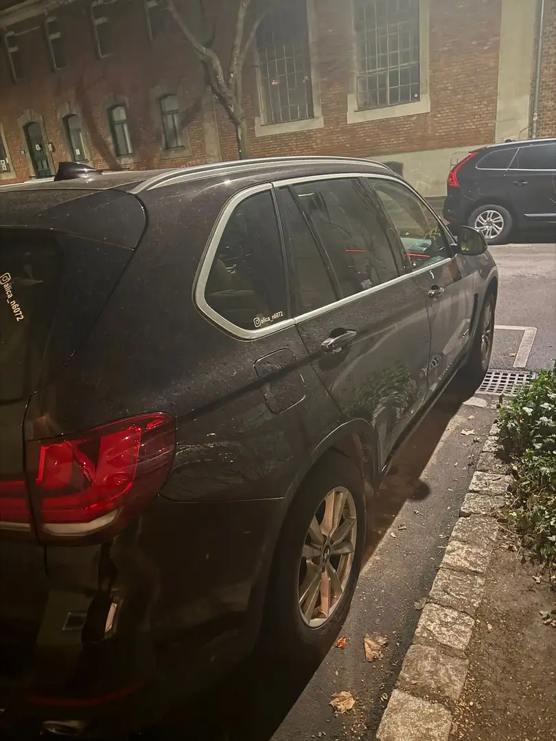 BMW X5 xDrive30d Sport-Aut. - 2