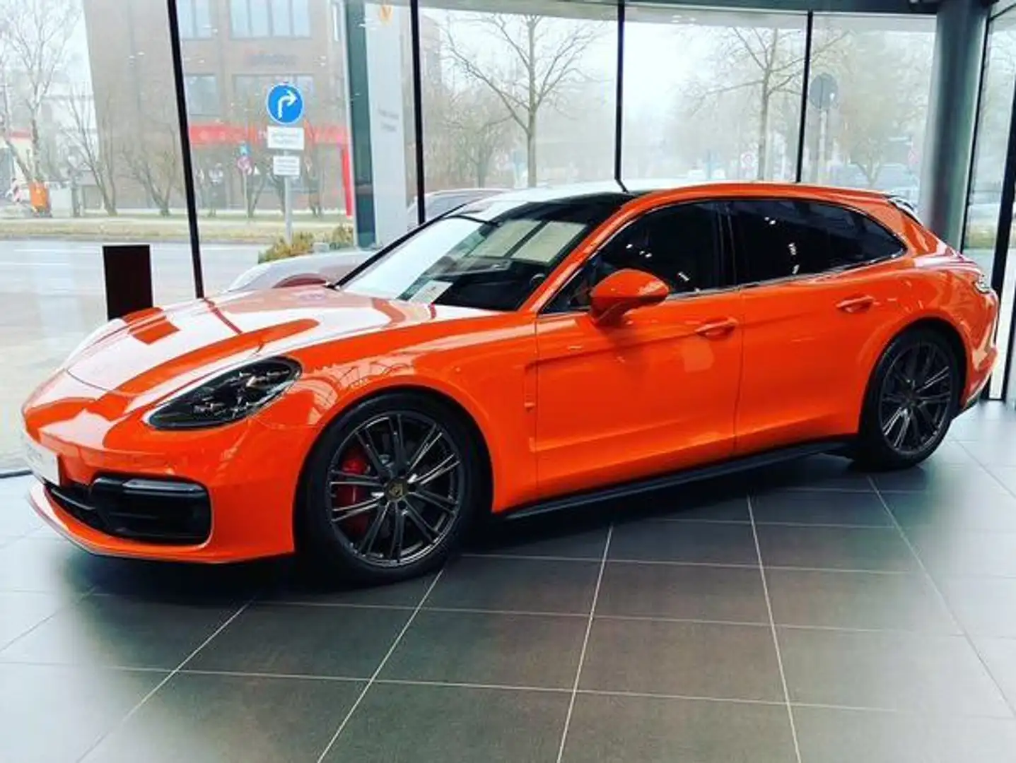 Porsche Panamera Panamera GTS Sport Turismo Garantie bis 05.2028 Orange - 1