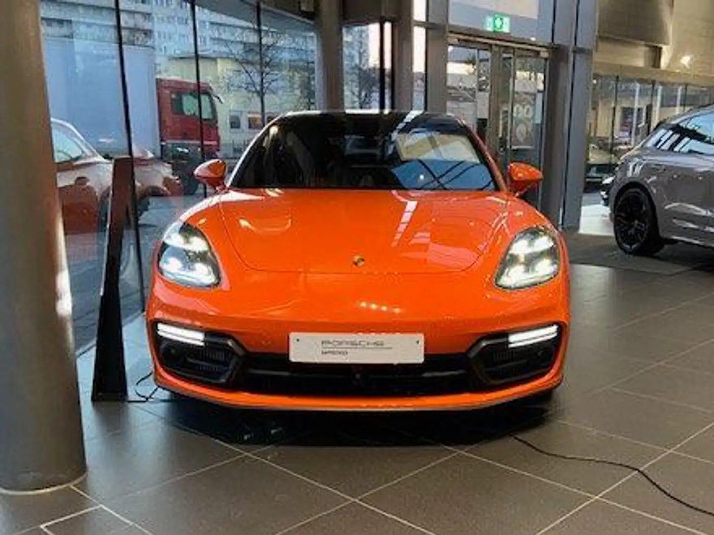 Porsche Panamera Panamera GTS Sport Turismo Garantie bis 05.2028 Orange - 2