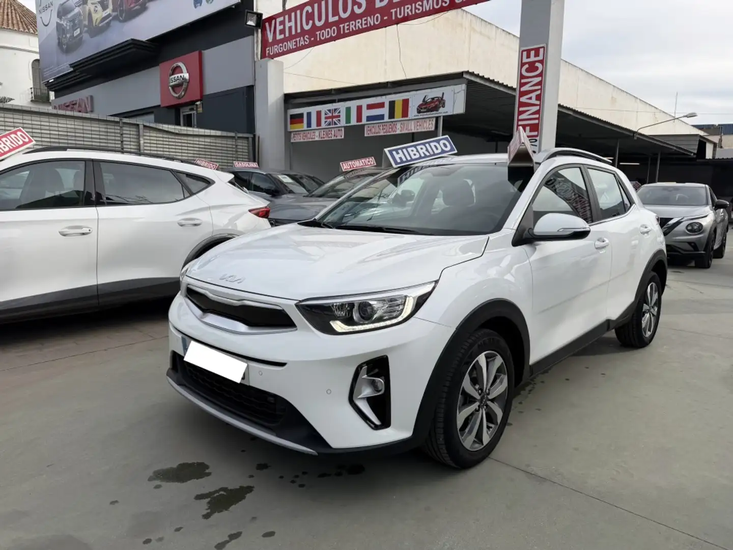 Kia Stonic 1.0 T-GDi MHEV Drive 100 DCT Blanco - 1