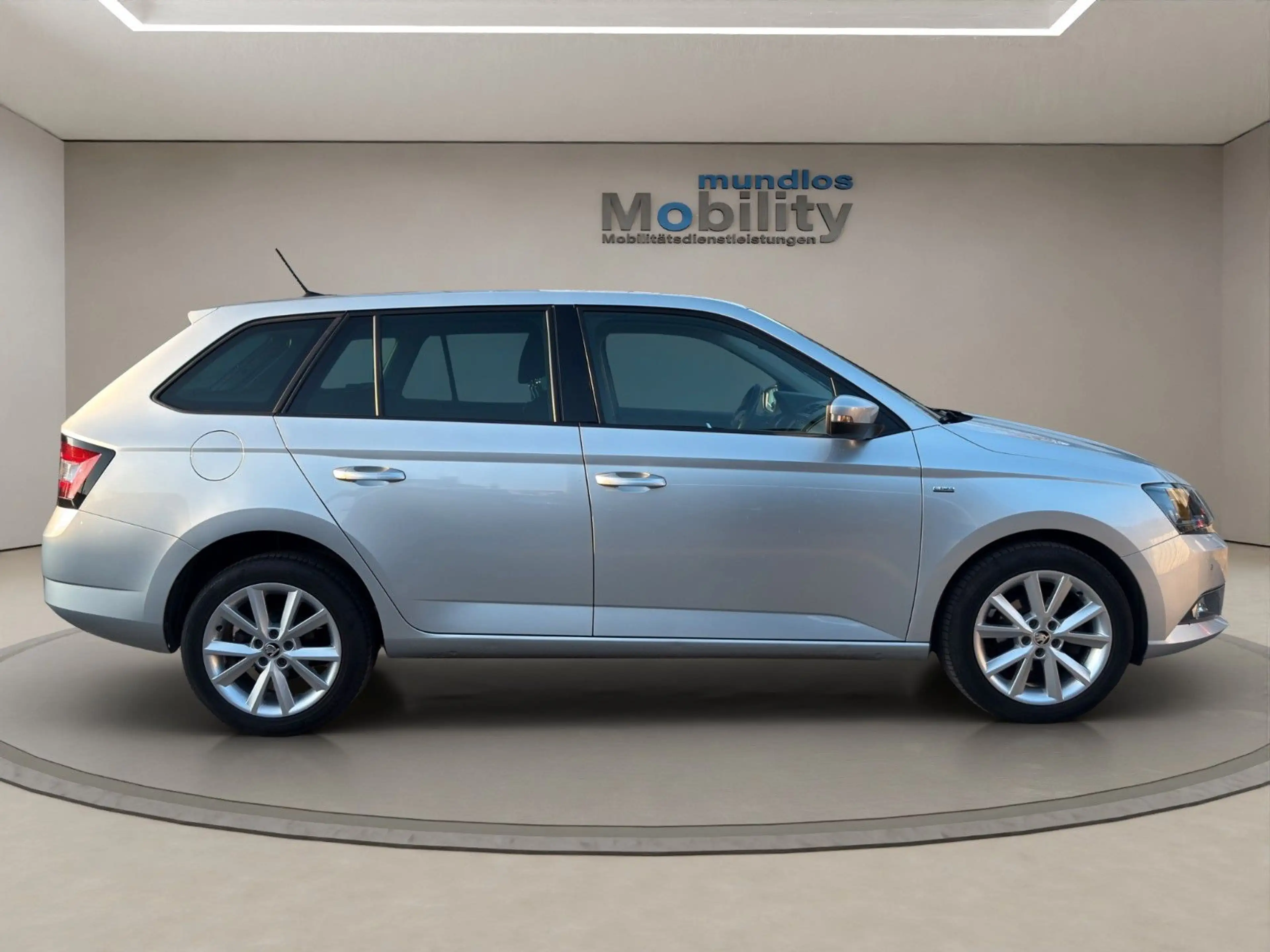 Skoda Fabia Combi Clever ACC PDC CityNotbrems — photo 13