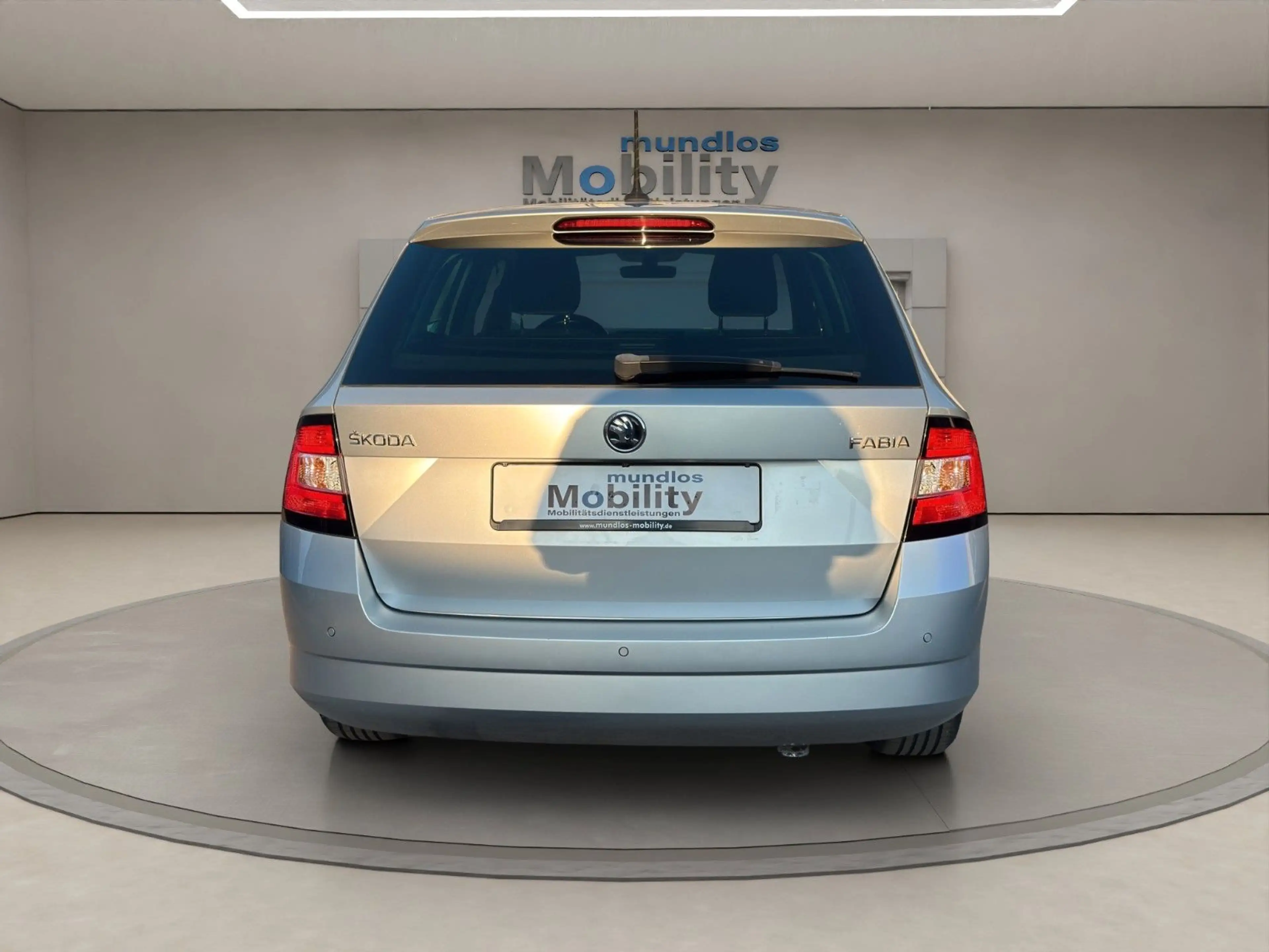 Skoda Fabia Combi Clever ACC PDC CityNotbrems — photo 11