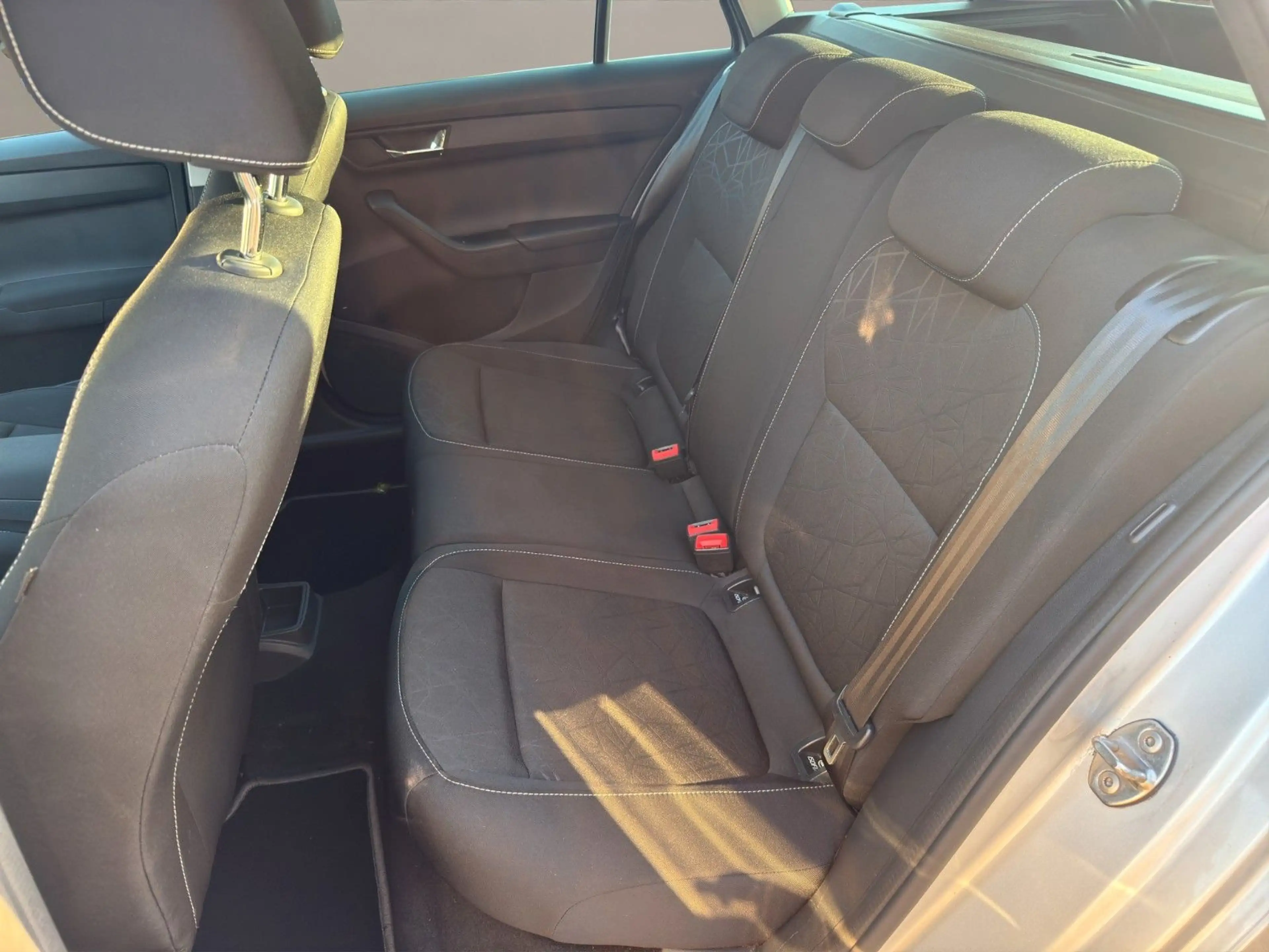 Skoda Fabia Combi Clever ACC PDC CityNotbrems — photo 9