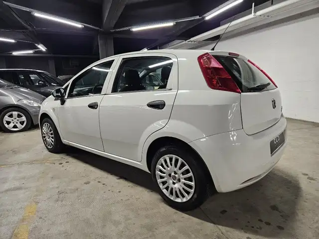 Fiat Grande Punto view 6