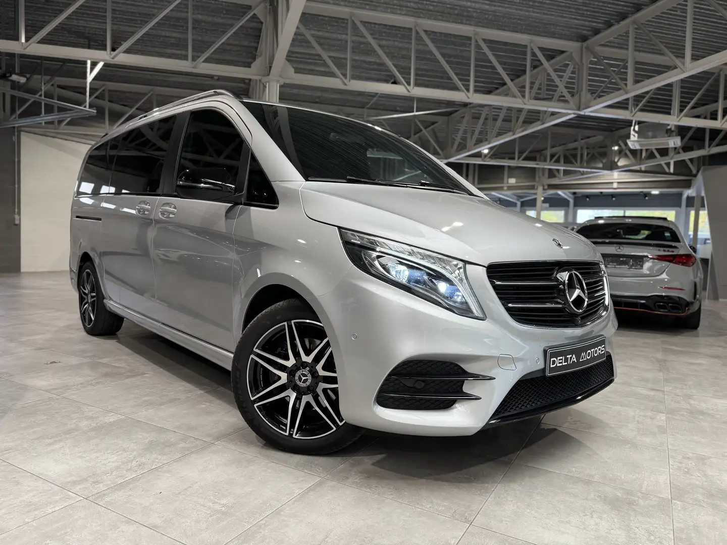 Mercedes-Benz V 250 d lang - AMG - 7pl - 1
