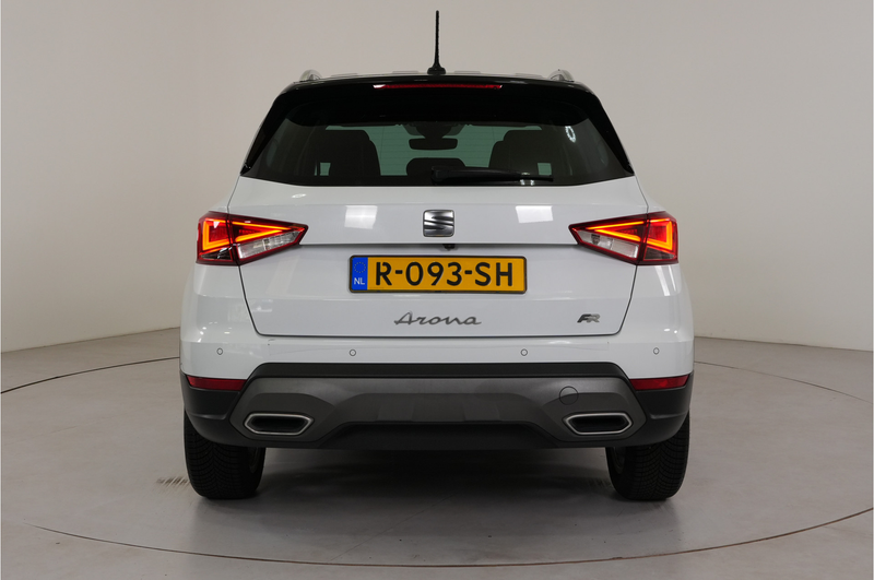 SEAT Arona 1.5 TSI EVO FR Business Intense | Climate | Camera — photo 6