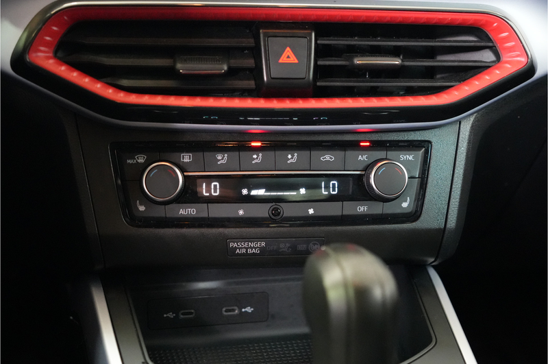 SEAT Arona 1.5 TSI EVO FR Business Intense | Climate | Camera — photo 16