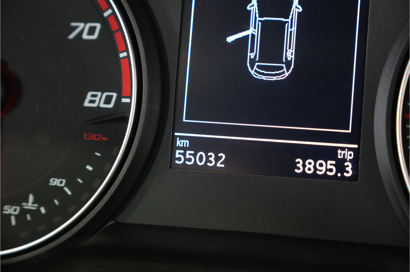 SEAT Arona 1.5 TSI EVO FR Business Intense | Climate | Camera — photo 23