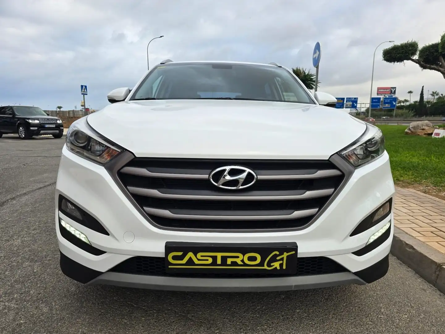 Hyundai TUCSON 1.6 TGDI Tecno 4x2 Weiß - 2