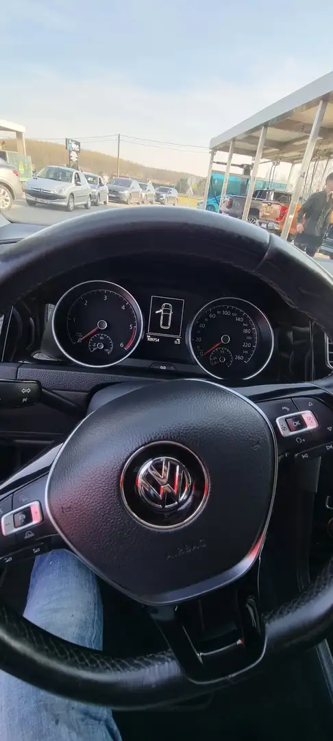 Volkswagen Golf 1.6 TDi 4Motion Comfortline Sydney - 2